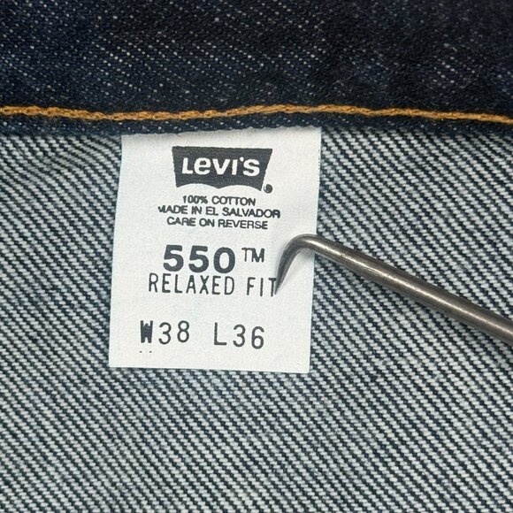 Vintage Levi's 550 Relaxed Fit Jeans Cotton Straight Leg Denim Size 38x36 NWT - Picture 7 of 8